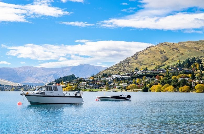 Lake Wakatipu which is located in Queenstown, New Zealand.